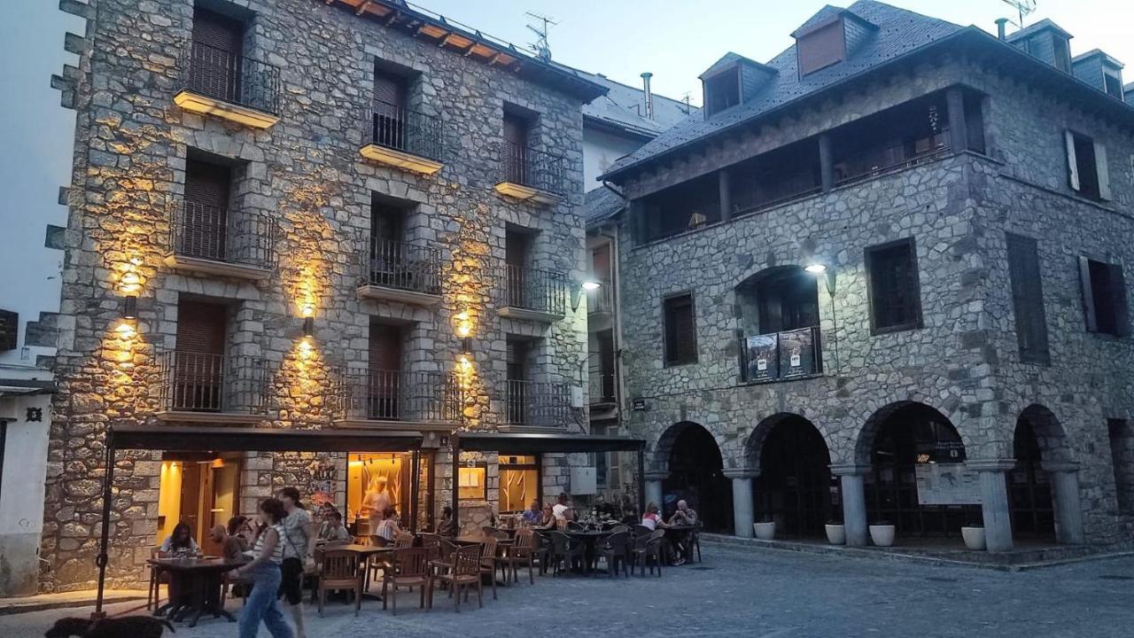 Hotel Monte Perdido بييلسا المظهر الخارجي الصورة