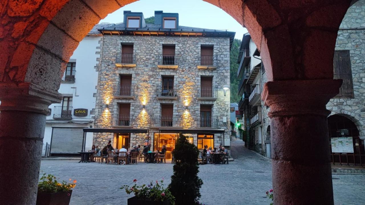 Hotel Monte Perdido بييلسا المظهر الخارجي الصورة